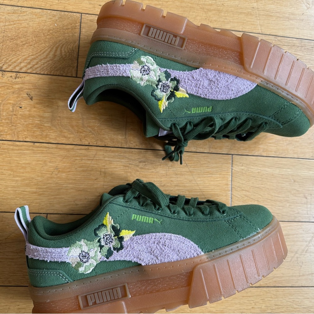 NEW WITHOUT TAGS | Puma x Liberty Green Platform Sneakers | Floral Embroidery